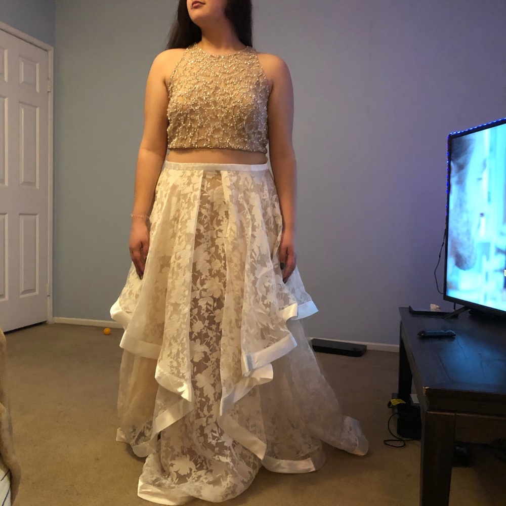 Prom Dress - Picture 5 of 6